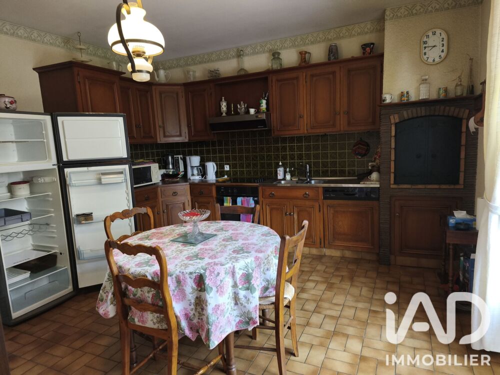 Vente Maison Vente Maison traditionnelle 7 pièces Aussillon
