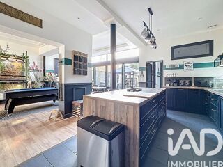  Maison à vendre 10 pièces 247 m²
