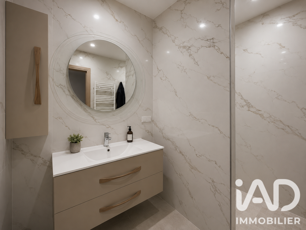 à vendre  Maison Cagnes-sur-Mer (06800)