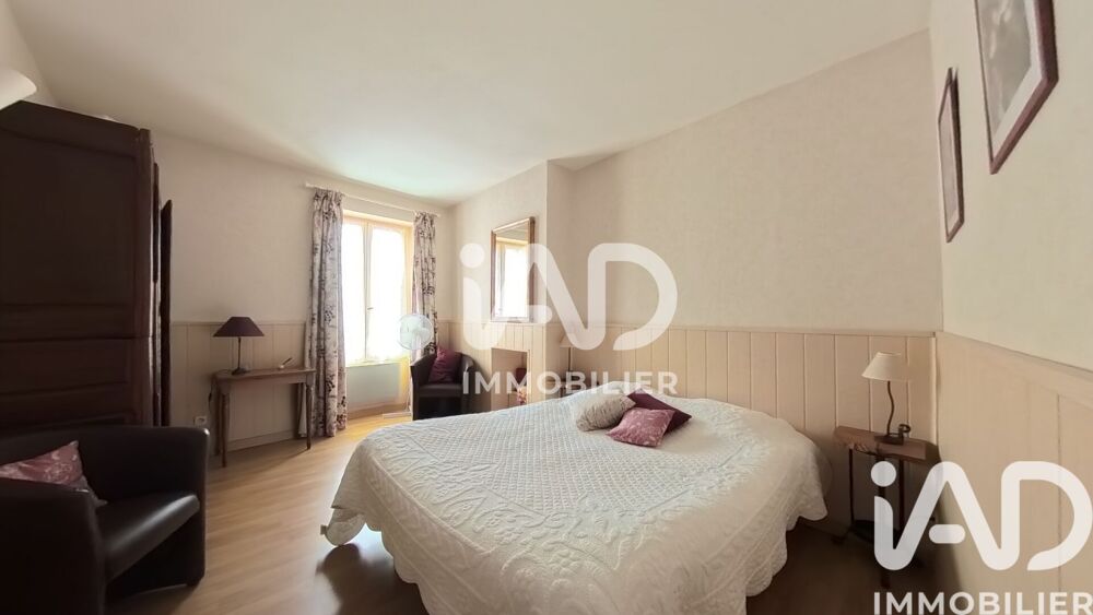 Vente Maison Vente Maison de ville 10 pièces Mehun-sur-yèvre