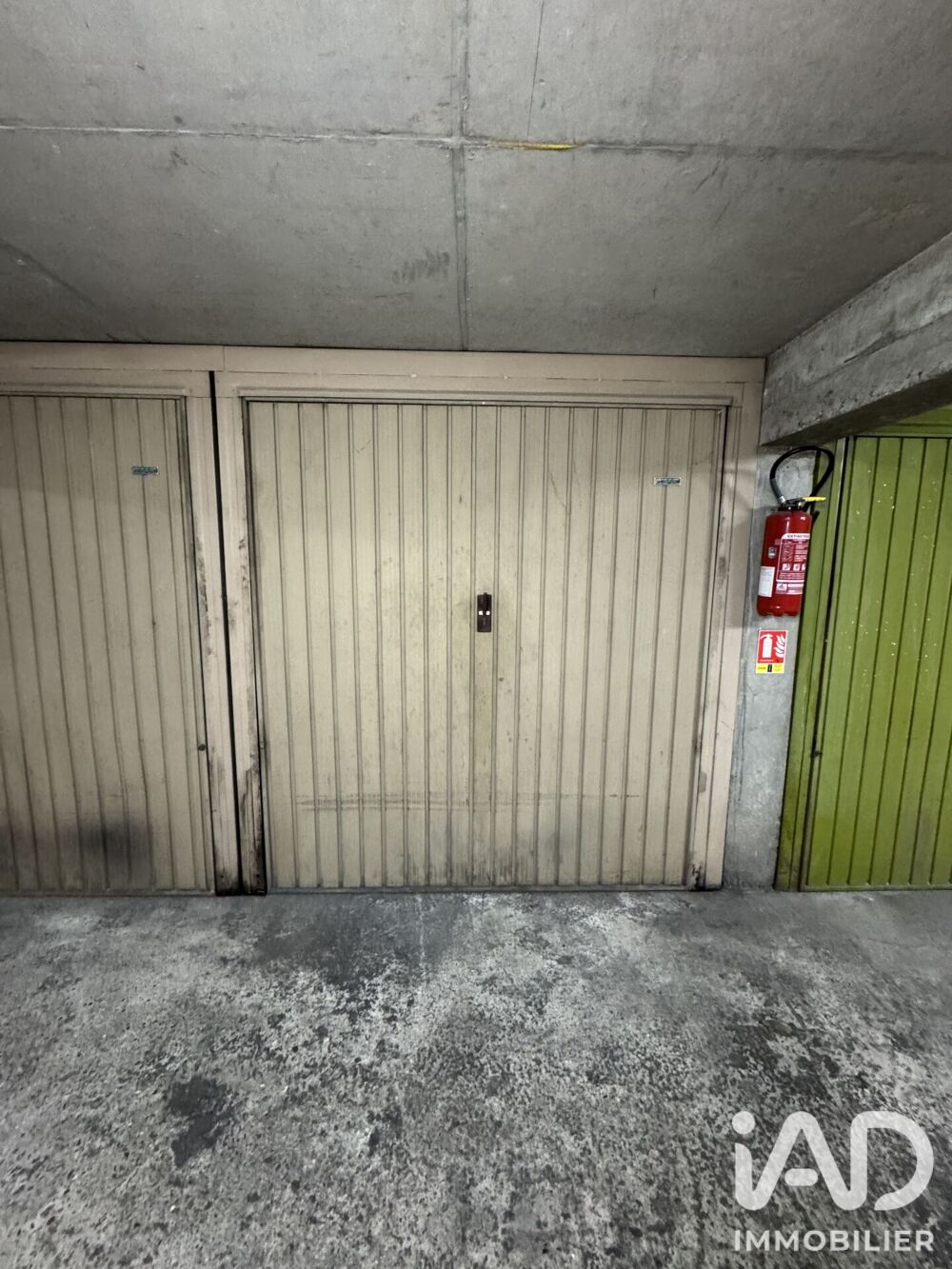 Vente Parking/Garage Vente Garage 14 m&sup2; Paris 18