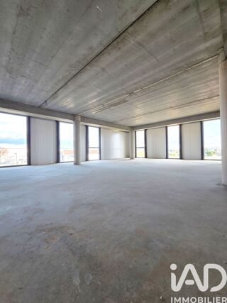 Immeuble à vendre 144 m²