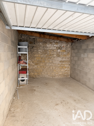  Parking / Garage à vendre 100 m²