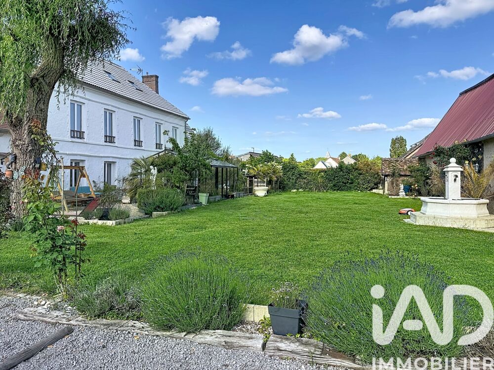 Maison 12 pièces 360 m² · à Bueil · 360 m² · 449 000 €