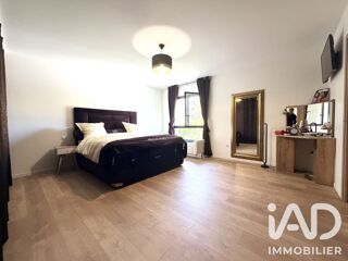  Maison à vendre 10 pièces 325 m²