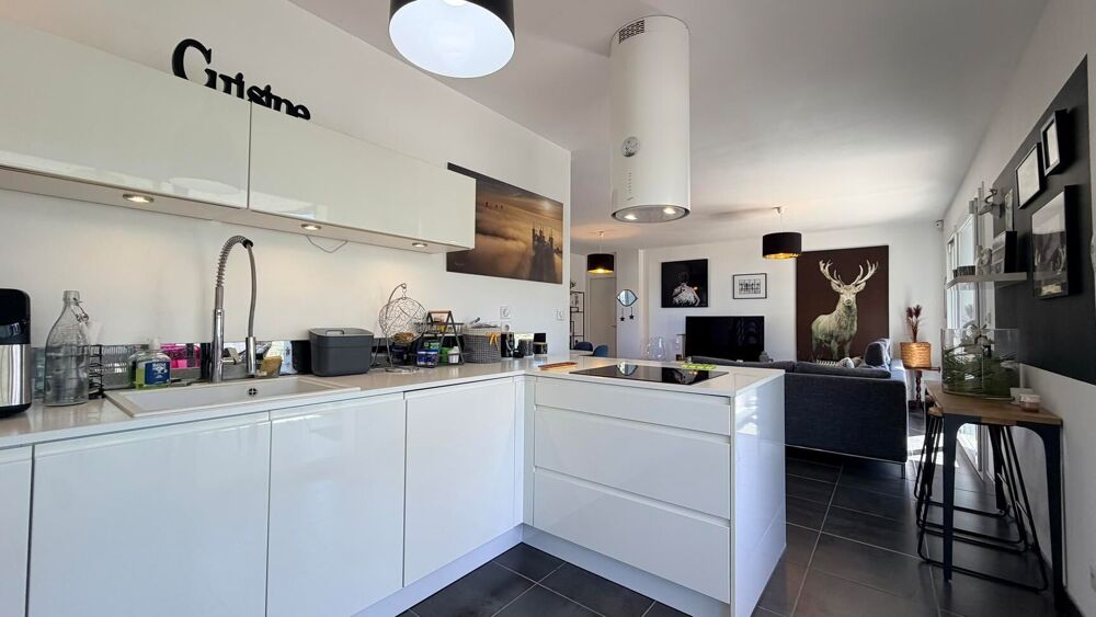 à vendre  Maison La Tour-de-Salvagny (69890)