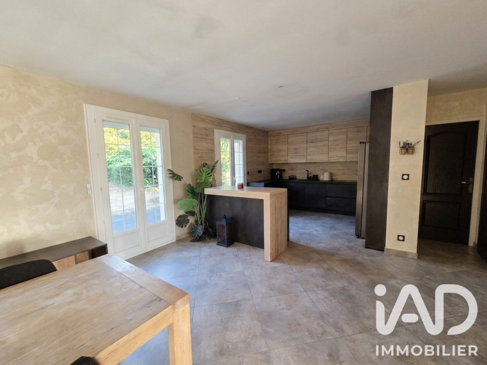 Vente Maison Vente Maison traditionnelle 7 pièces Guigneville-sur-essonne