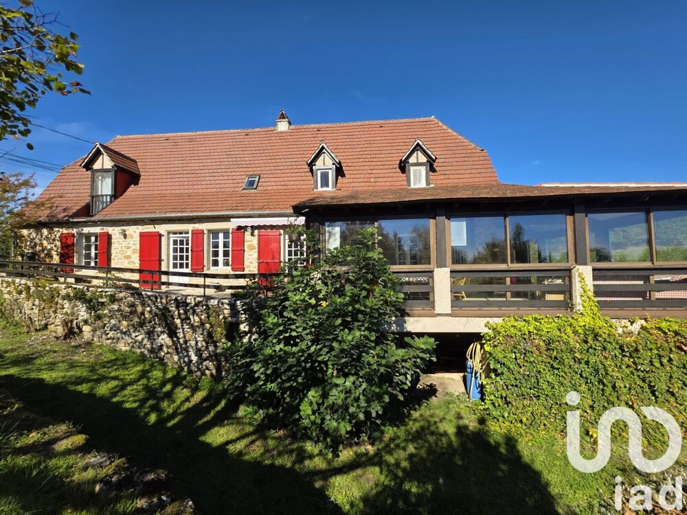 Maison 9 pièces 210 m² · à Thégra · 210 m² · 315 000 €