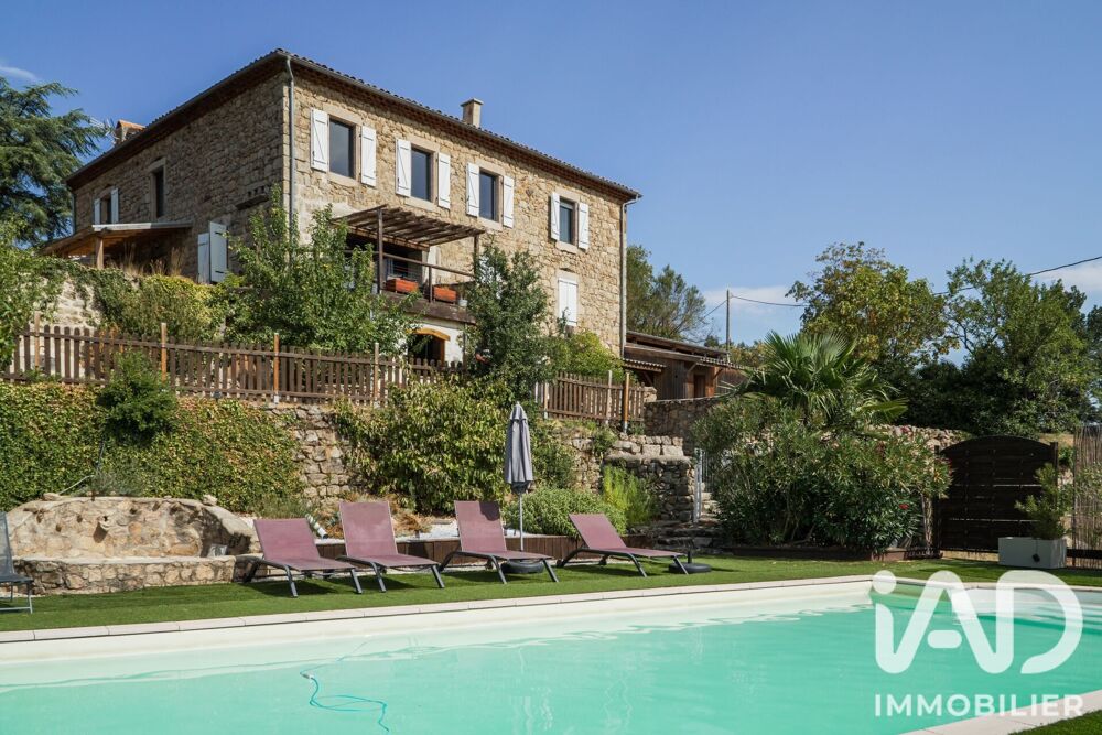 Vente Maison Vente Domaine 30 pièces Silhac