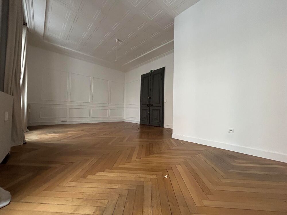   BUREAU FOCH Lyon 6
