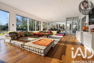  Maison à vendre 11 pièces 1079 m²