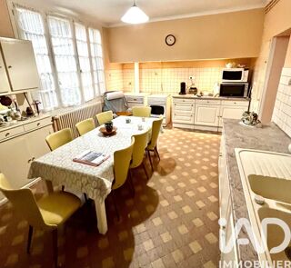  Maison à vendre 12 pièces 257 m²