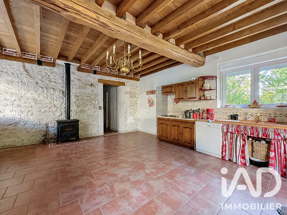 location Maison - 4 pièce(s) - 111 m² Coulangeron (89580)