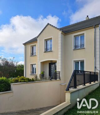  Maison à vendre 8 pièces 215 m²