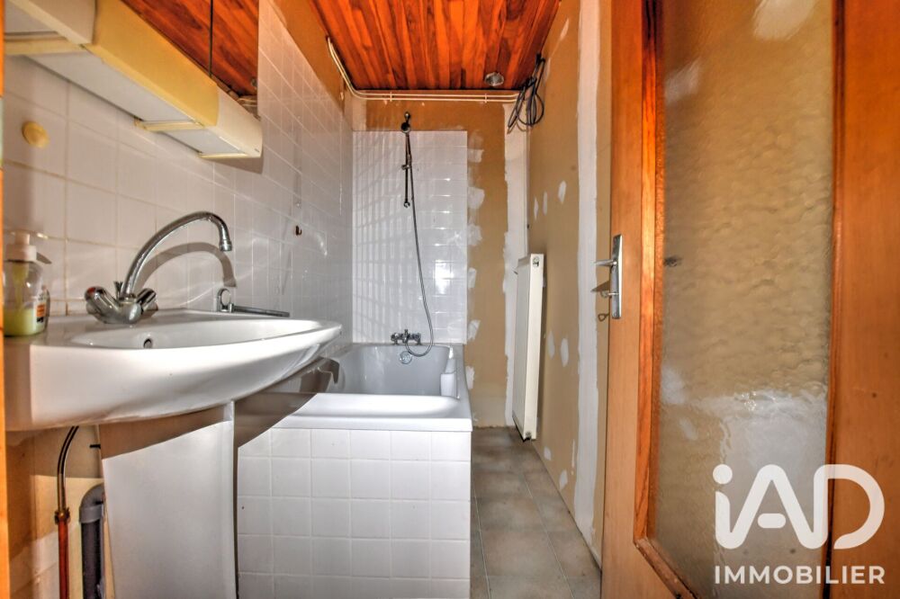 Vente Maison Vente Ferme 3 pièces Châtelus-le-marcheix