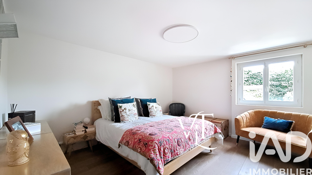 à vendre  Maison Bièvres (91570)