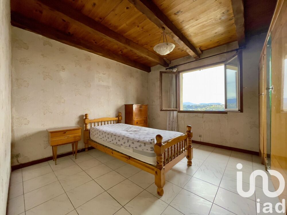 Vente Maison Vente Maison traditionnelle 4 pièces Saint-laurent-du-var