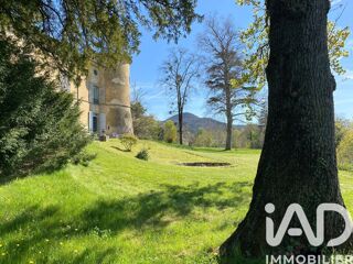  Maison à vendre 15 + pièces 1380 m²