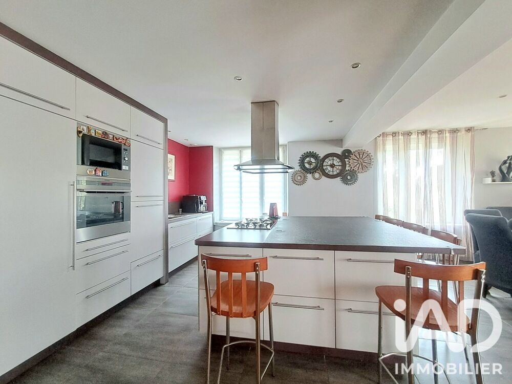 Vente Maison Vente Maison traditionnelle 7 pièces Guilliers