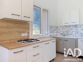  Appartement à louer 3 pièces 87 m²