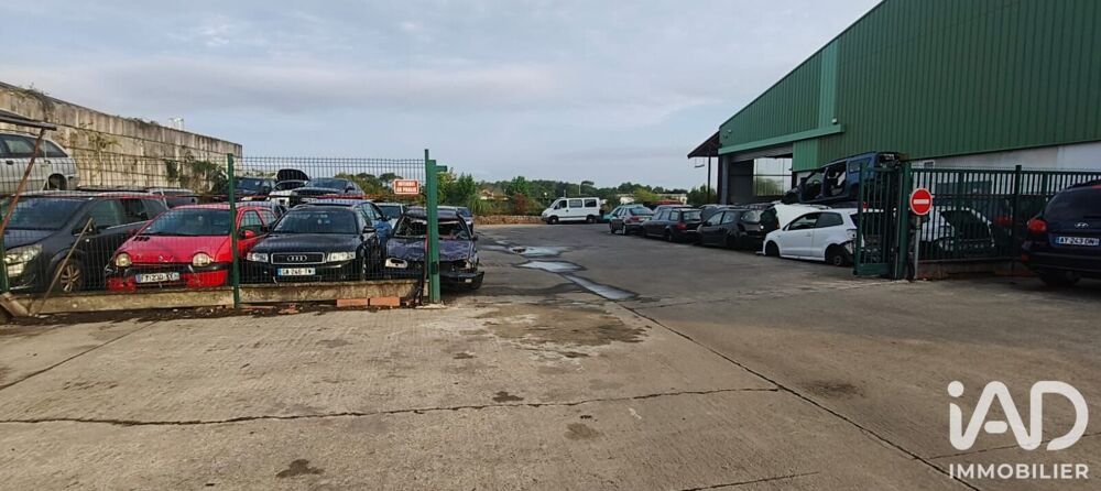   Vente Divers Services 2 500 m&sup2; 
