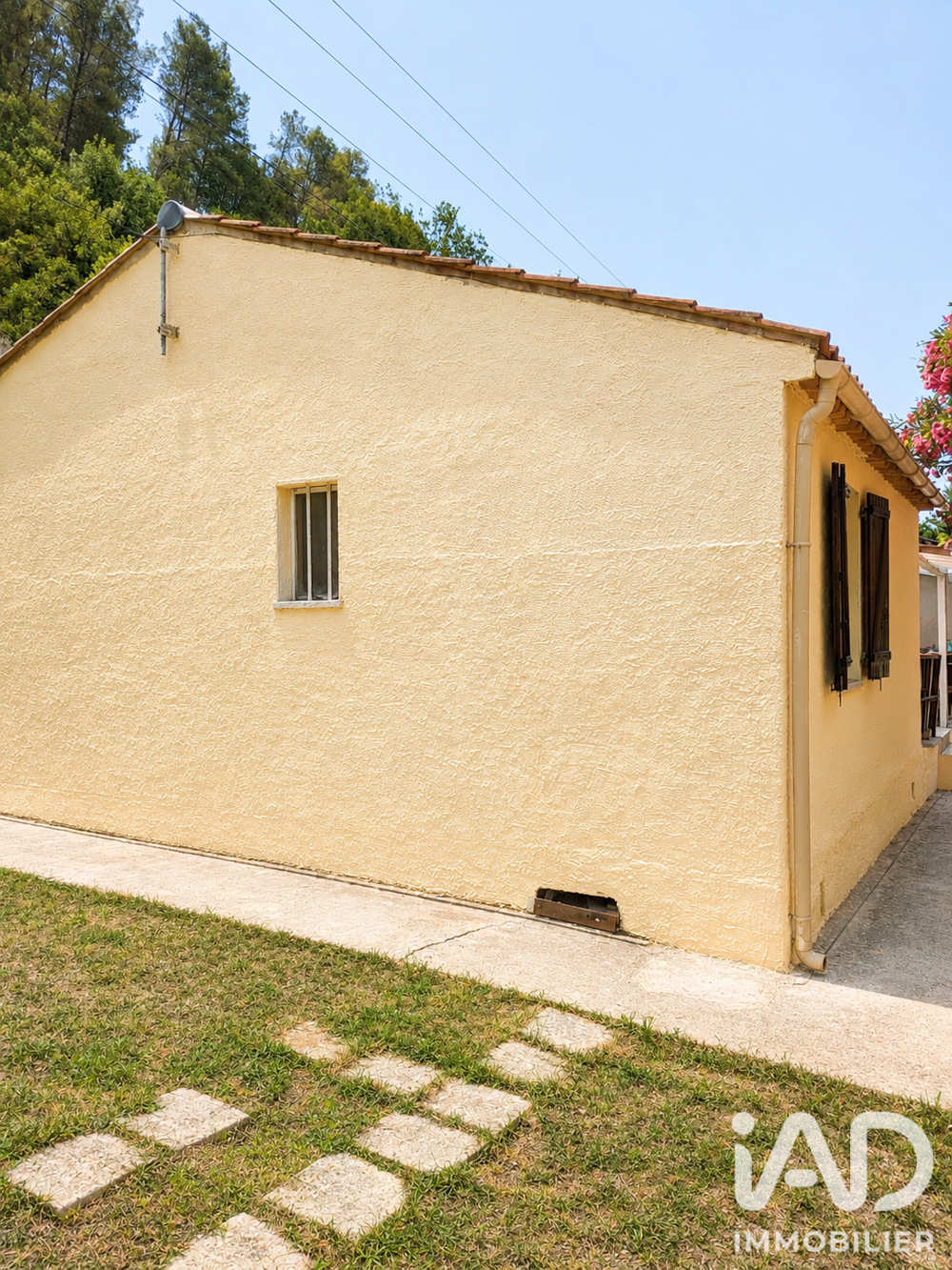 à vendre  Maison Cagnes-sur-Mer (06800)