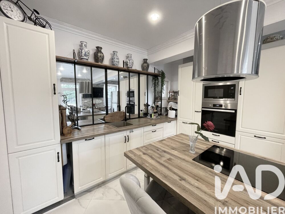 Vente Maison Vente Maison de village 6 pièces Saint-christoly-médoc