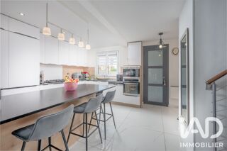  Maison à louer 5 pièces 115 m²