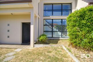 Maison à vendre 7 pièces 166 m²