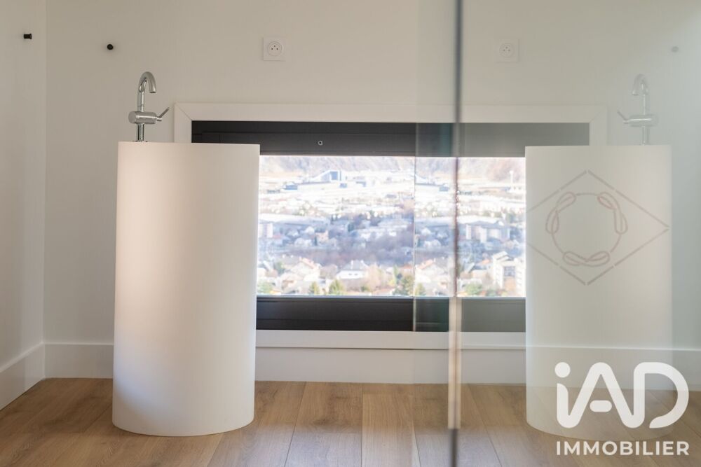 Vente Maison Vente Maison/villa 5 pièces Saint-jean-de-maurienne