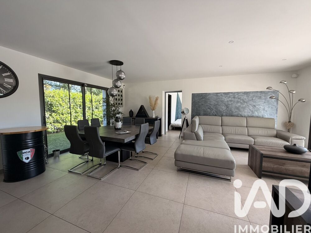 Vente Maison Vente Maison traditionnelle 7 pièces Livron-sur-drôme