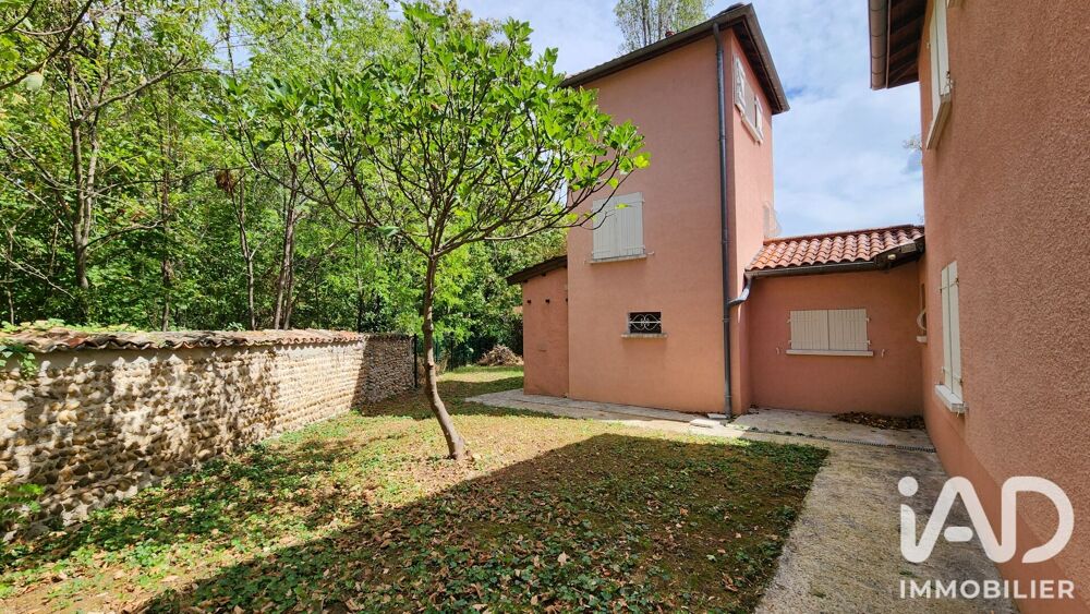 à vendre  Maison Saint-Genis-Laval (69230)