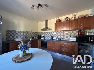  Maison à vendre 10 pièces 275 m²