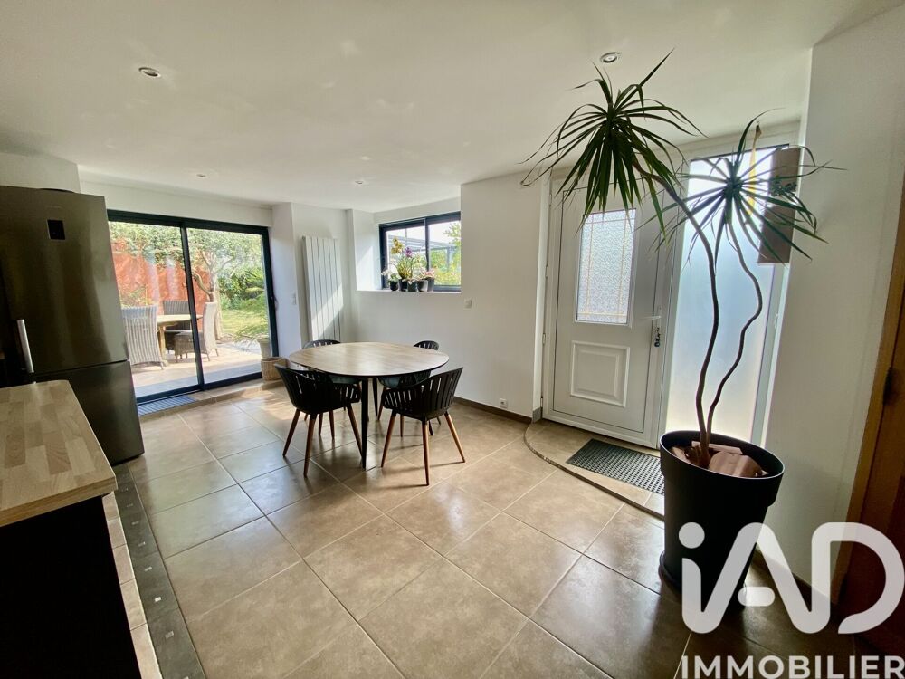 Vente Maison Vente Maison/villa 5 pièces Longèves
