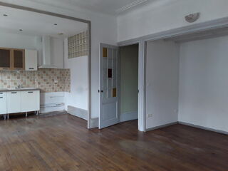  Appartement à louer 3 pièces 70 m²