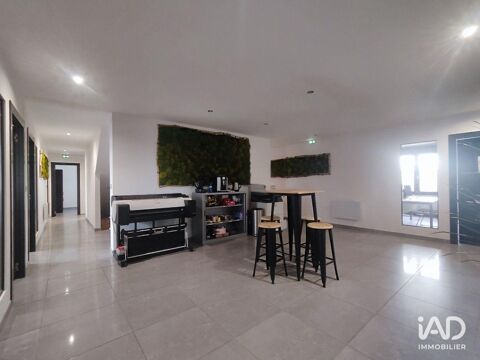   Vente Local d'activités 735 m&sup2; 