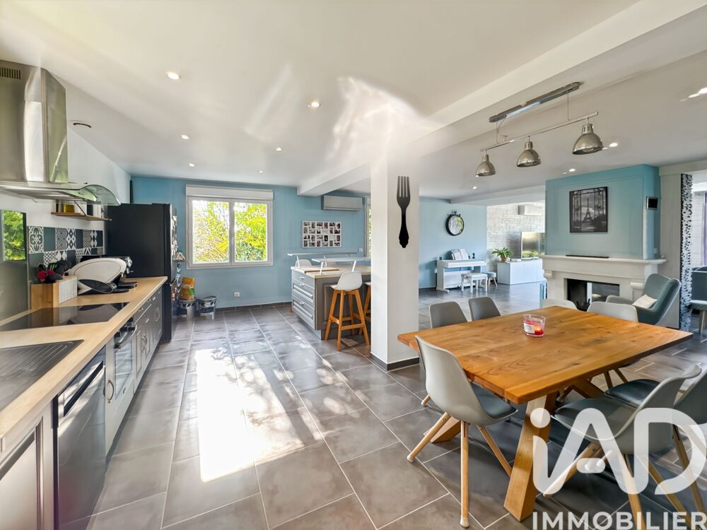 Vente Maison Vente Maison/villa 8 pièces Lumigny-nesles-ormeaux