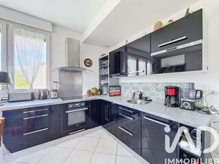  Appartement à louer 3 pièces 68 m²