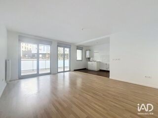  Appartement à louer 3 pièces 80 m²
