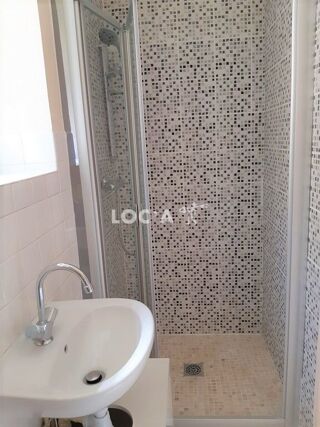  Appartement à louer 2 pièces 30 m²