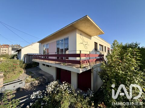   Vente Maison de ville 6 pièces Maison - 6 pièce(s) - 136 m²