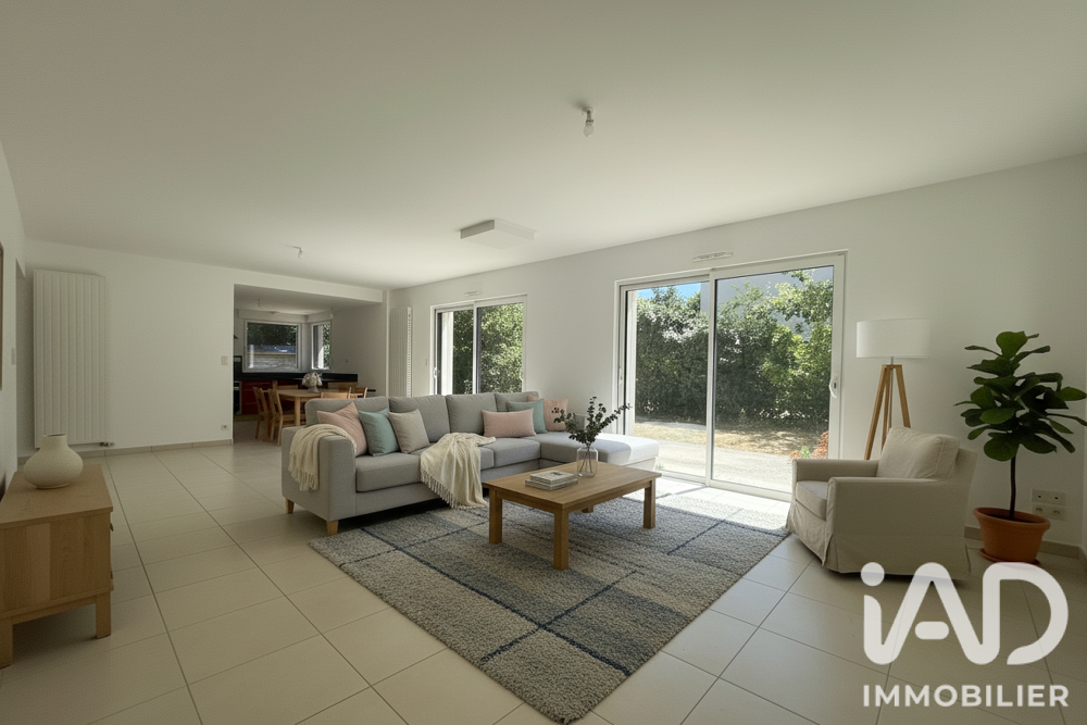 Maison 5 pièces 158 m² · à Saint-Coulomb · 158 m² · 566 500 €