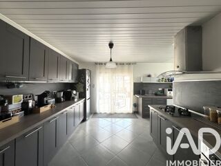  Maison à vendre 11 pièces 267 m²