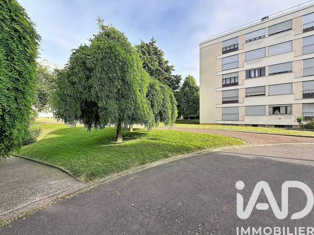 Appartement 2 pièces 44 m² · à Chennevières-sur-Marne · 44 m² · 160 000 €