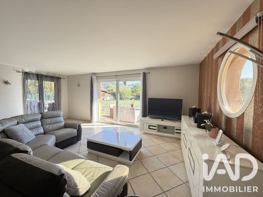 Vente Maison Vente Maison d'architecte 6 pièces Poncin