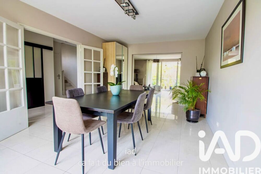 Vente Maison Vente Maison traditionnelle 7 pièces Rueil-malmaison