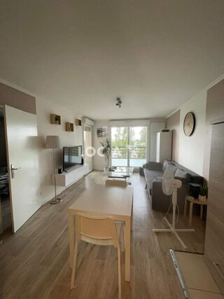  Appartement à louer 2 pièces 43 m²