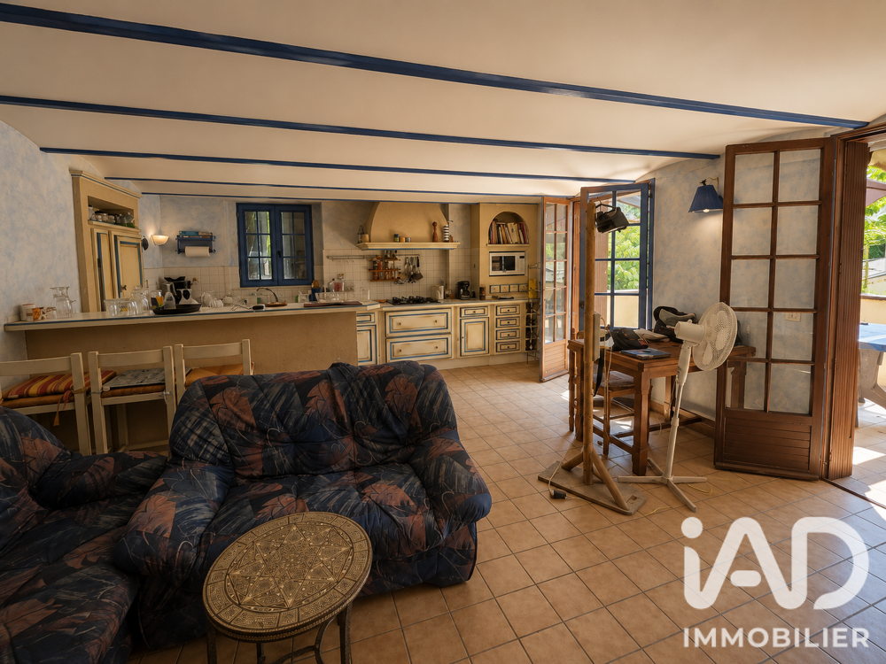Vente Maison Vente Maison traditionnelle 5 pièces Alès