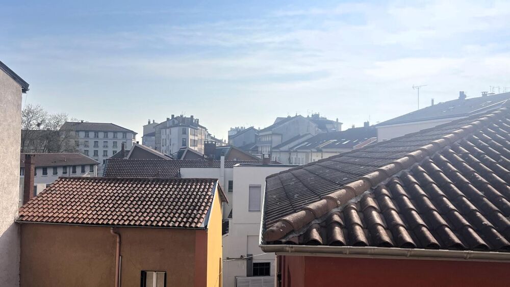 Au 4ème étage avec ascenseur d'une copropriété bien entr....