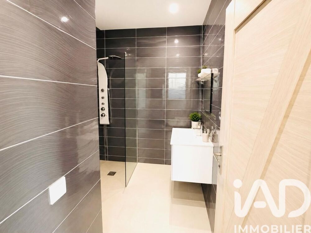 vente Maison - 4 pièce(s) - 71 m² L' Étang-Salé (97427)